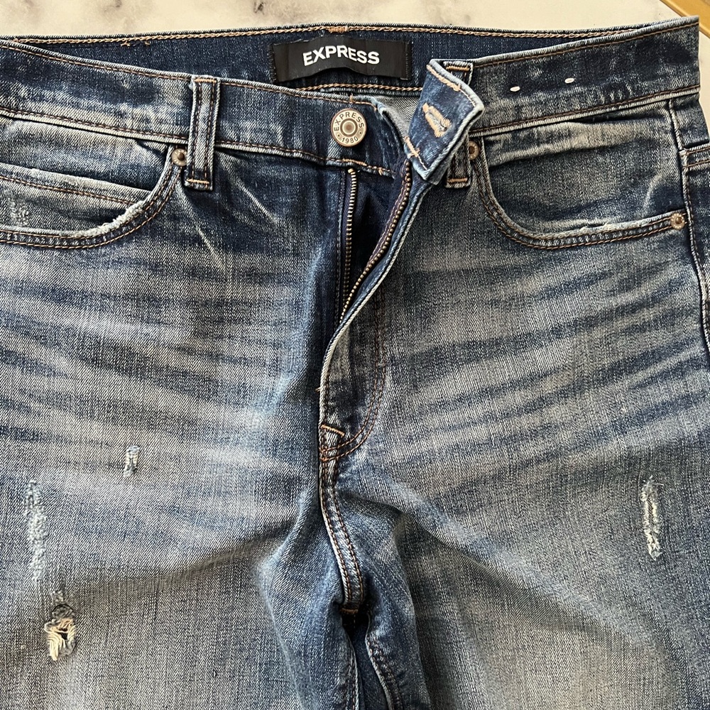 EXPRESS Girlfriend High Rise Stretch Ripped Jeans Size: 4 - Picture 5 of 13